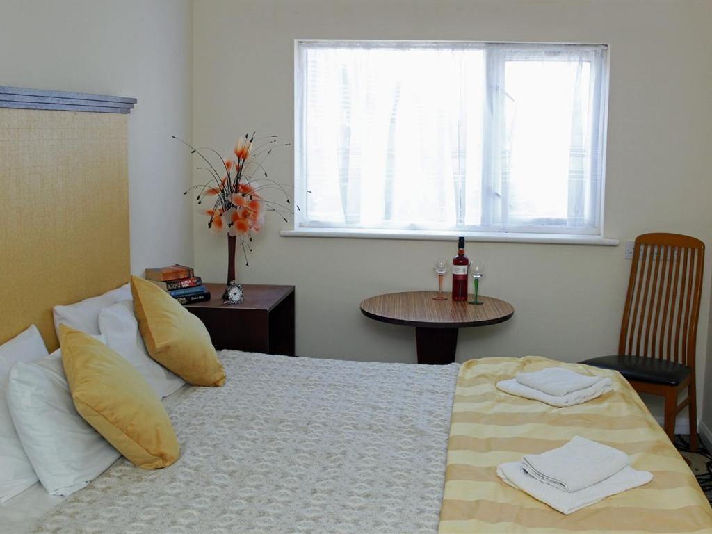 Premier Hotel Not Premier Inn Скегнесс Номер фото